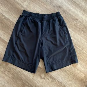 Preowned Lululemon shorts- Size L